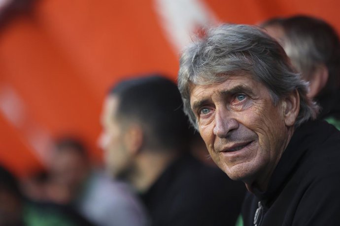 Archivo - Chile.- Pellegrini aún no piensa en el Sevilla y colocará su mejor equipo en E. League