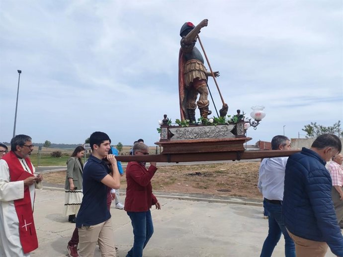 Procesión en honor de San Jorge.