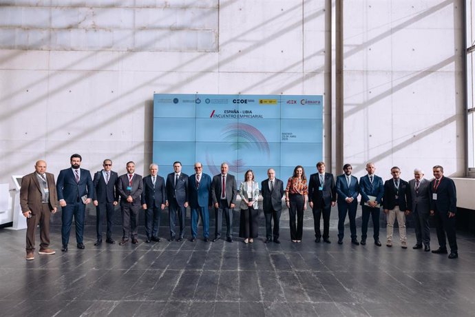 Libia apuesta por la cooperación con España para impulsar el sector energético y diversificar su economía.