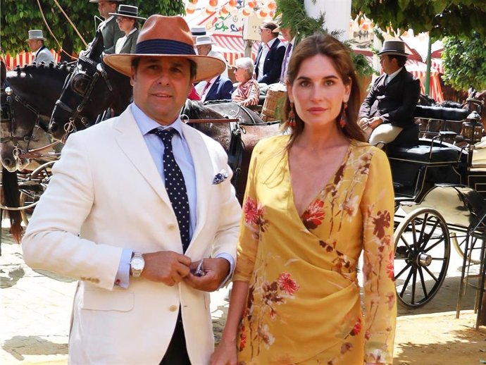 Francisco Rivera Y Lourdes Montes En La Feria De Abril