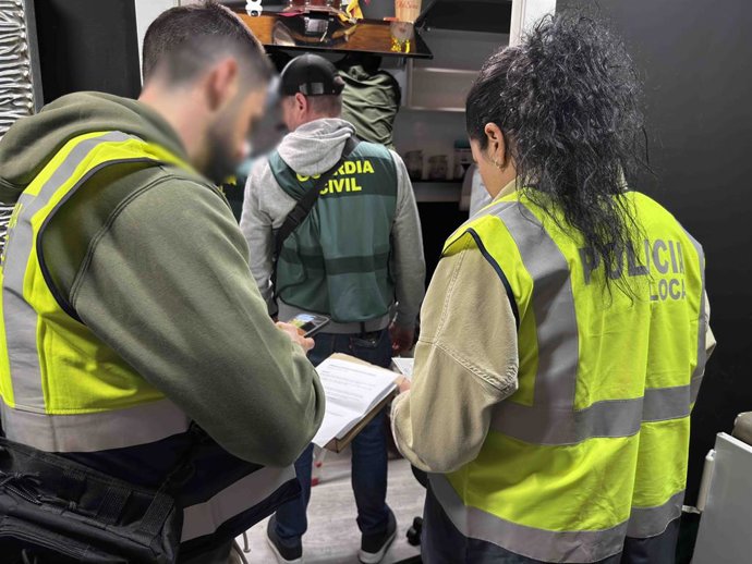 Desmantelado en Logroño un punto de venta de droga oculto tras un negocio ilegal de tatuajes