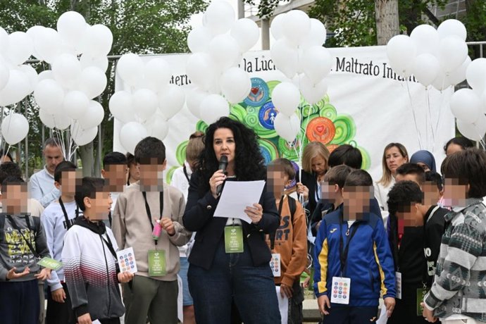 La Diputación de Granada lanza una iniciativa pionera en su primera acción institucional contra el maltrato infantil