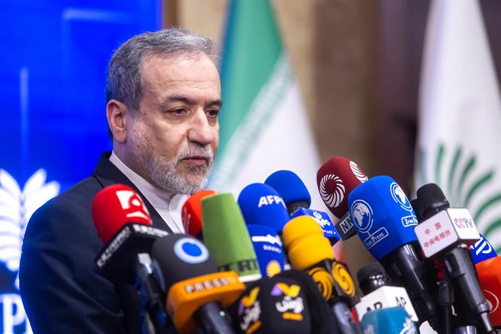 Archivo - El ministro de Exteirores de Irán, Abbas Araqchi, durante una rueda de prensa. 