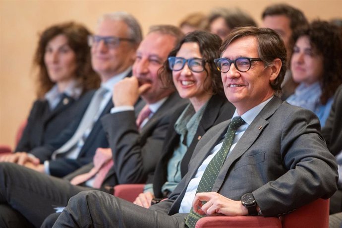El presidente de la Generalitat, Salvador Illa; la consellera de Interior y Seguridad Pública, Núria Parlon, y el conseller de Justicia y Calidad Democrática, Ramon Espadaler