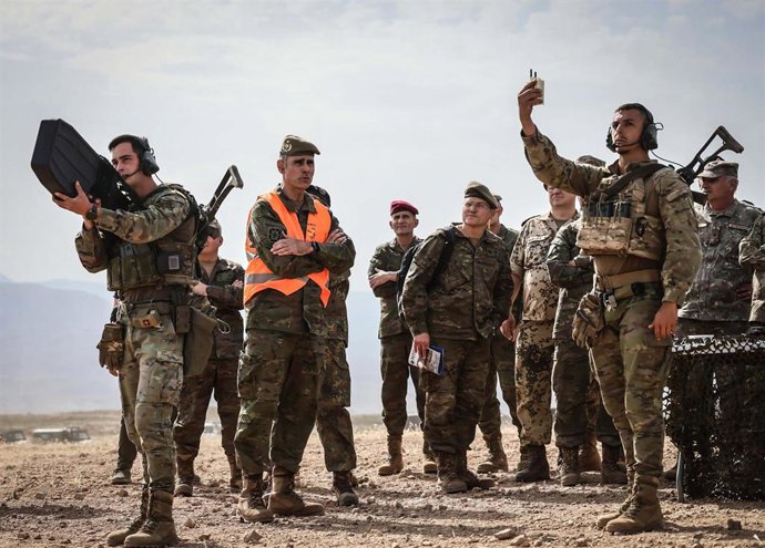 Demostración realizada en el el Campo de Maniobras de Viator (Almería).