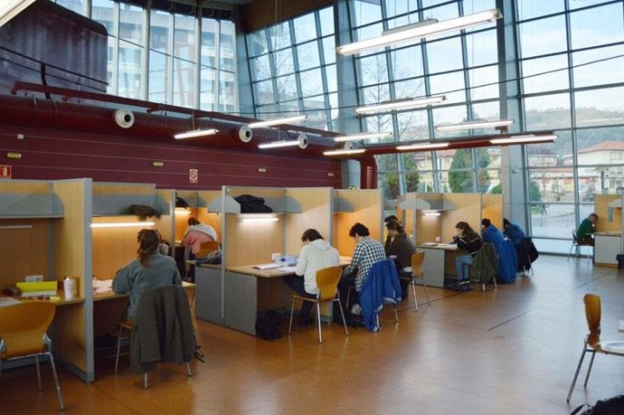 Archivo - Centro de Estudios de Santullano, en Oviedo.