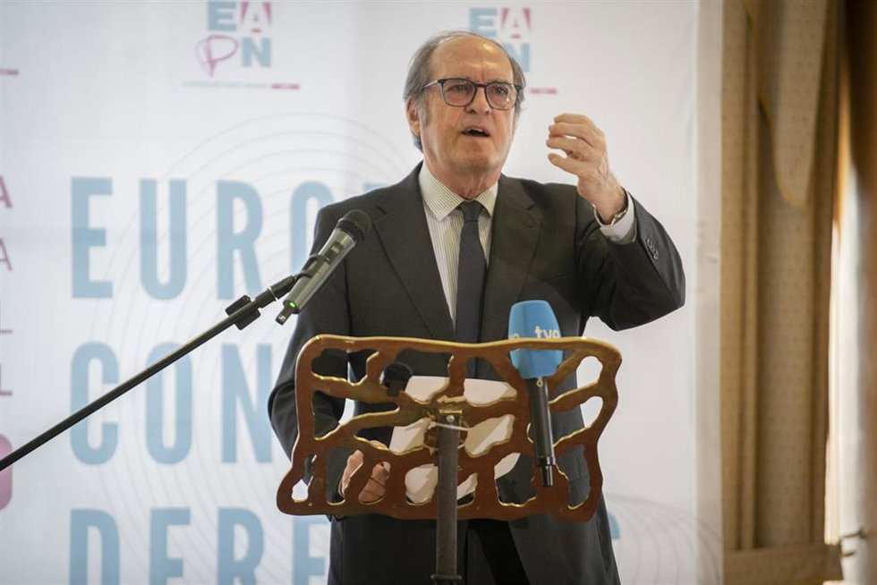 El Defensor del Pueblo, Ángel Gabilondo.