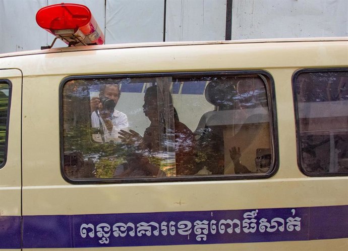 Archivo - Imagen de archivo de un vehículo de la Policía de Camboya.