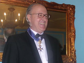 El Instituto Econospérides organiza una charla-coloquio con Joaquín Abós sobre instituciones financieras internacionales