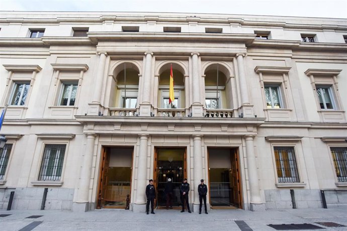Archivo - Edificio del Senado, a 20 de diciembre de 2022, en Madrid