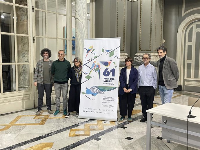 La Fira del Llibre de València presenta una 61 edición de récord con 105 expositores y 142 casetas en Viveros.