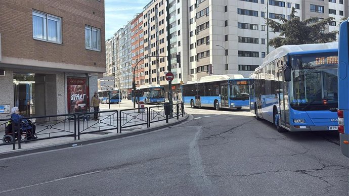 Llegada de los autobuses de Madríd a Burgos
