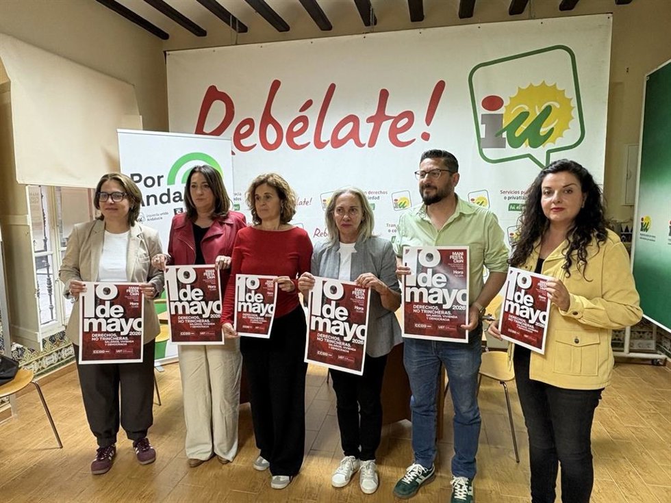 Los cabezas de lista en la candidatura de Por Andalucía al Parlamento de Andalucía por la provincia de Cádiz, Esperanza Gómez y Jorge Rodríguez, junto a las responsables de CCOO y UGT en Cádiz, Inma Ortega y Paula Fernández, respectivamente.