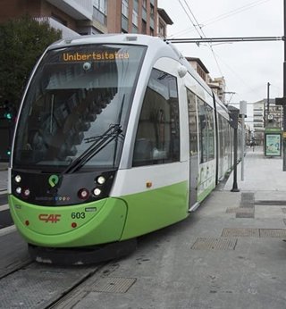 Archivo - Tranvía 