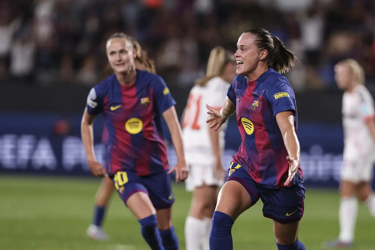 Ewa Pajor celebra un gol del Barça Femení contra el Bayern de Múnich en la UEFA Women’s Champions League 2025/26