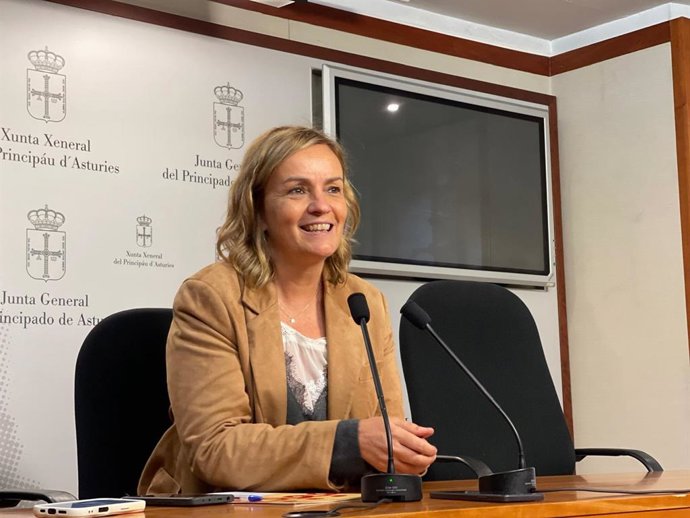 Archivo - La diputada del Grupo Mixto Covadonga Tomé.
