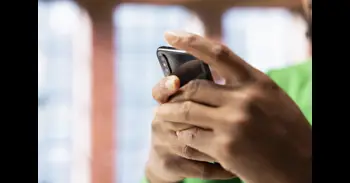 Cuatro claves para evitar que las apps recopilen información personal: cuidado con la IA invisible