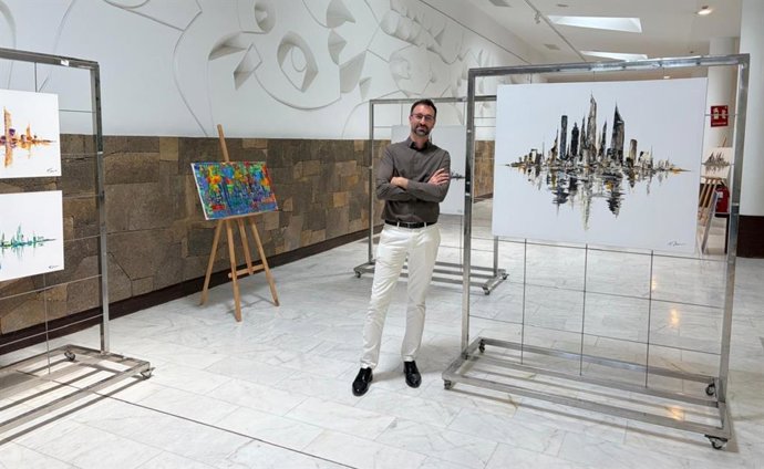 Exposición 'Reflejos de lo urbano' en el aeropuerto César Mánrique-Lanzarote