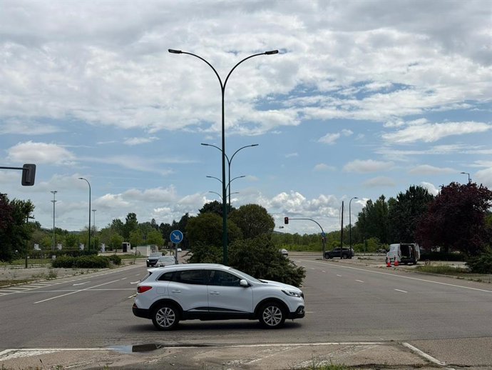 Las obras en la calle Padre José Acosta impedirán girar hacia la Avenida Mundial 82 durante diez días a partir del lunes