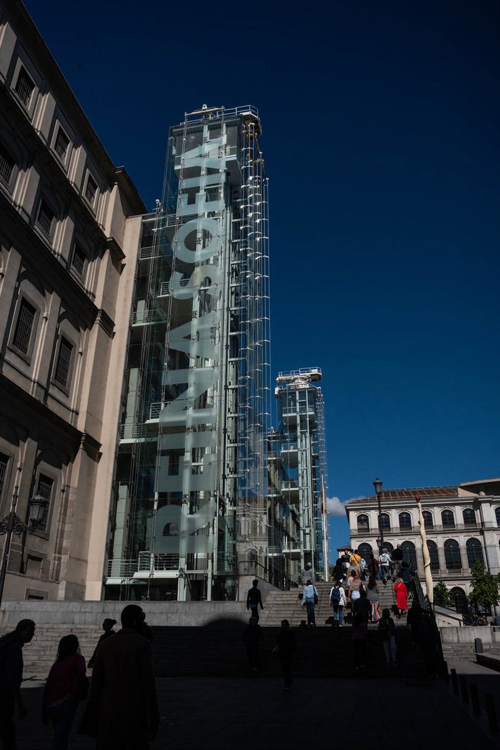 Archivo - Decenas de personas en el Museo Reina Sofía el Día Internacional de los Museos, a 18 de mayo de 2024, en Madrid (España). Desde ayer, 17 de mayo, y a lo largo de todo el fin de semana, Madrid celebra el Día Internacional de los Museos con jornad