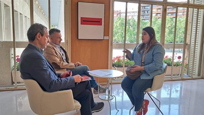 Urbanismo, atención al ciudadano, servicios sociales y limpieza, temas tratados en los 'Sábados del vecino'