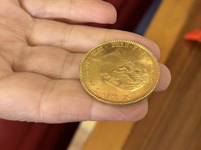 Archivo - Una de las monedas pertenecientes al 'Tesoro de Villanueva'