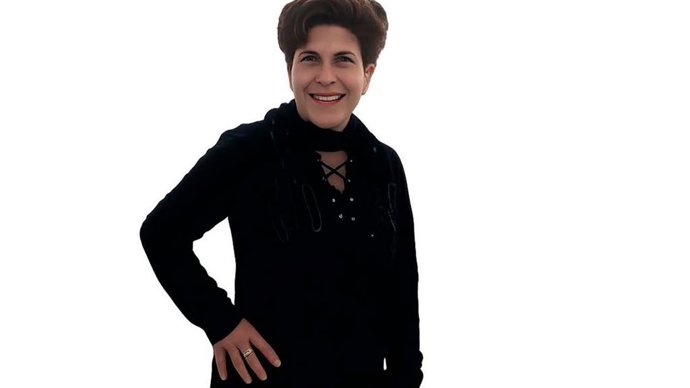 Tesis de Bianca Maria Rifici obtiene el grado de doctora por la UR