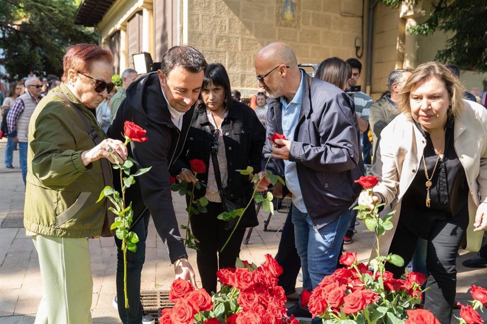 Acto homenaje con motivo del 39 aniversario del atentado contra la Casa del Pueblo de Portugalete, en el que fallecieron Maite Torrano y Félix Peña,