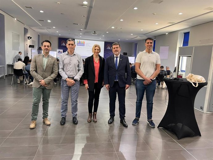 El concejal de Seguridad Ciudadana y Emergencias, Fulgencio Perona, ha asistido en Atenas al evento final del proyecto europeo Dismantle