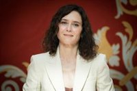 Ayuso insta a Vox a llevar a las Cortes la pérdida de nacionalidad a migrantes condenados por organización criminal