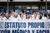Foto: Los médicos inician este lunes la tercera semana de huelga del año para reclamar un Estatuto Marco propio