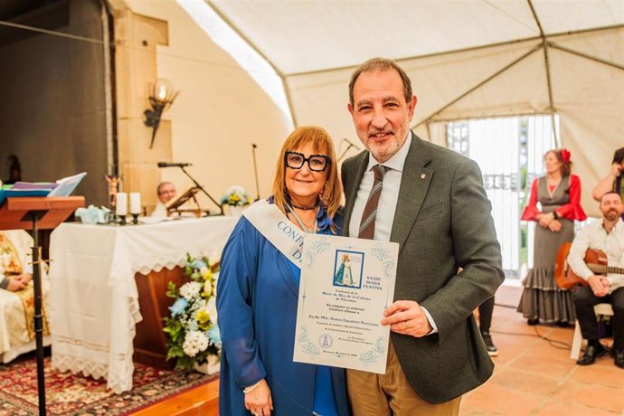 El conseller de Justicia y Calidad Democrática de la Generalitat, Ramon Espadaler, ha sido investido Confrare d'Honor en la 33 edición de la festividad de la Mare de Déu de la Cabeza.