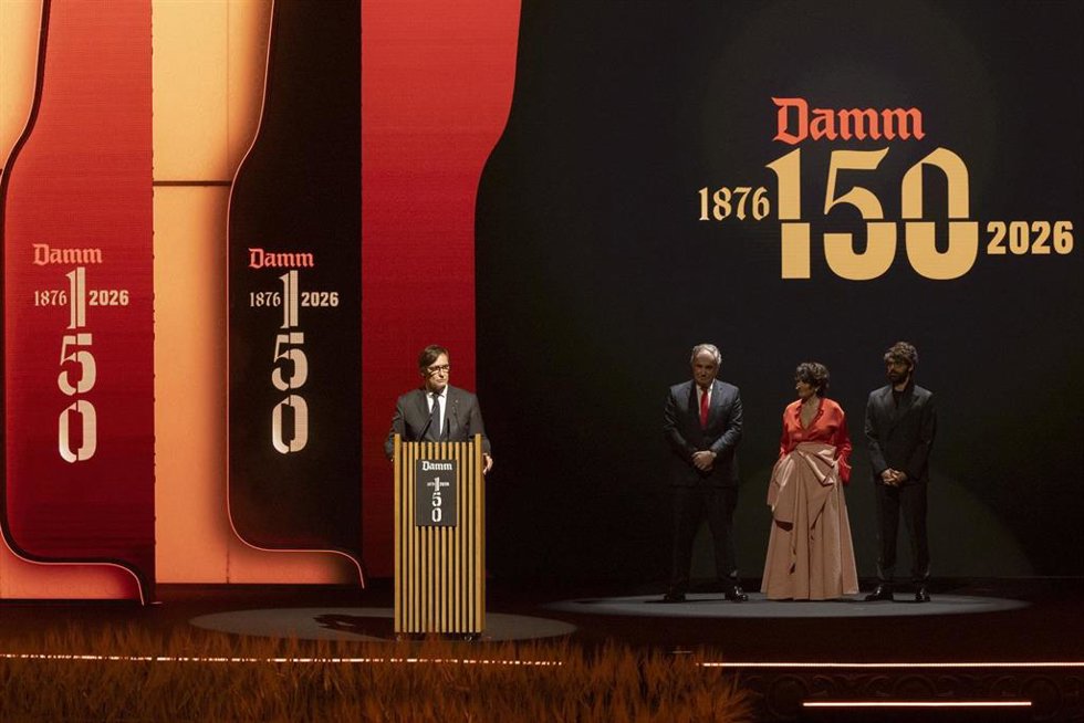 Damm ha celebrado este domingo sus 150 años con una gala en el Liceu de Barcelona con más de 1.500 personas, con intervneciones del presidente de la Generalitat, Salvador Illa, y el presidente ejecutivo de Damm, Demetrio Carceller Arce.