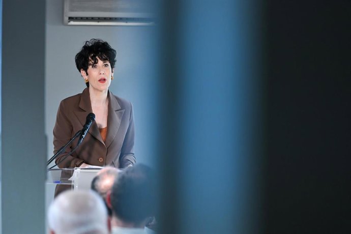 La Ministra de Inclusión, Seguridad Social y Migraciones, Elma Saiz, clausura las jornadas ‘30 años de los Pactos de Toledo’, a 23 de abril de 2026, en Madrid (España). Durante su intervención presenta el informe sobre el presente y futuro de la Seguridad