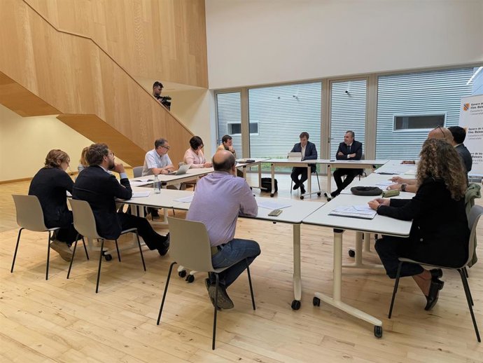El conseller de Educación y Universidades, Antoni Vera, presentará la convocatoria Talento Júnior