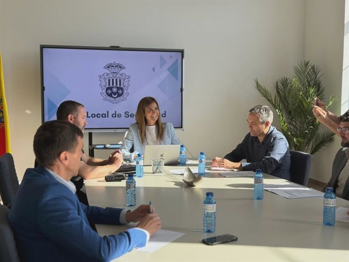 La Junta Local de Seguridad de Archena, presidida por la alcaldesa, Patricia Fernández