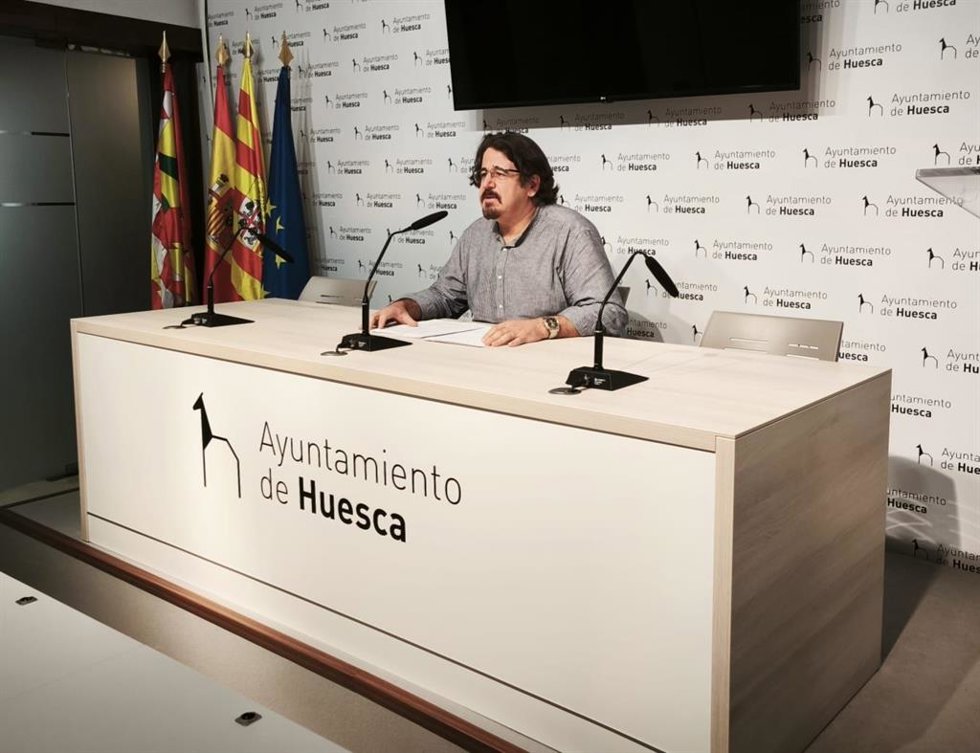 El portavoz del grupo municipal de Vox en el Ayuntamiento de Hueca, José Luis Rubió