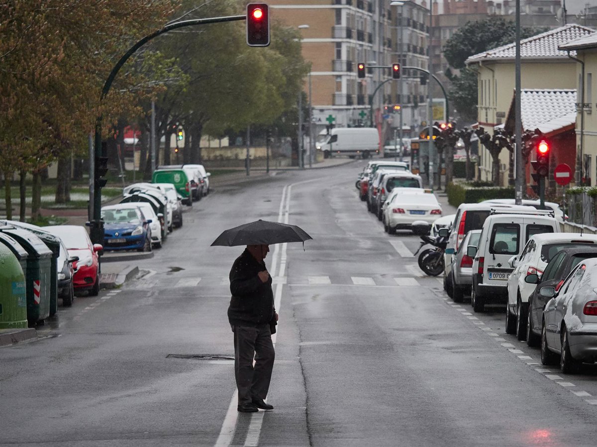 Abril acaba con inestabilidad y tormentas en casi todo el país, y el puente de mayo trae lluvias a este y tercio norte