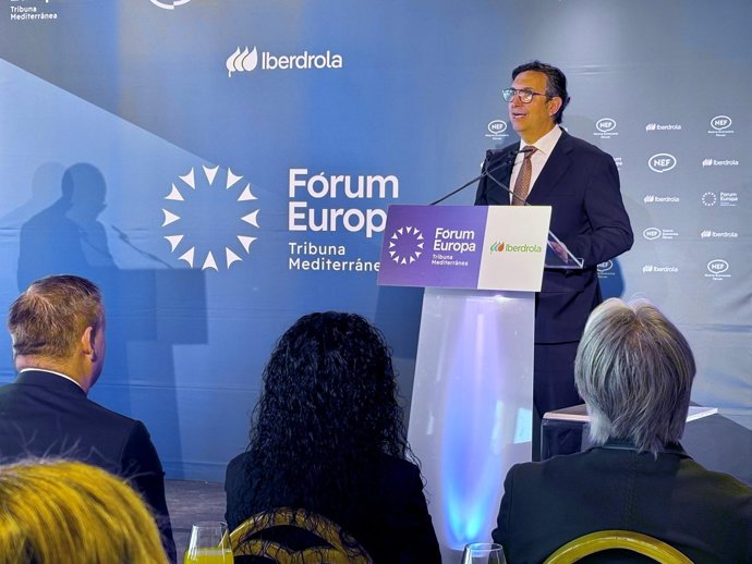 El presidente de la CEV, Vicente Lafuente, en un desayuno informativo de Forum Europa Tribuna Mediterránea