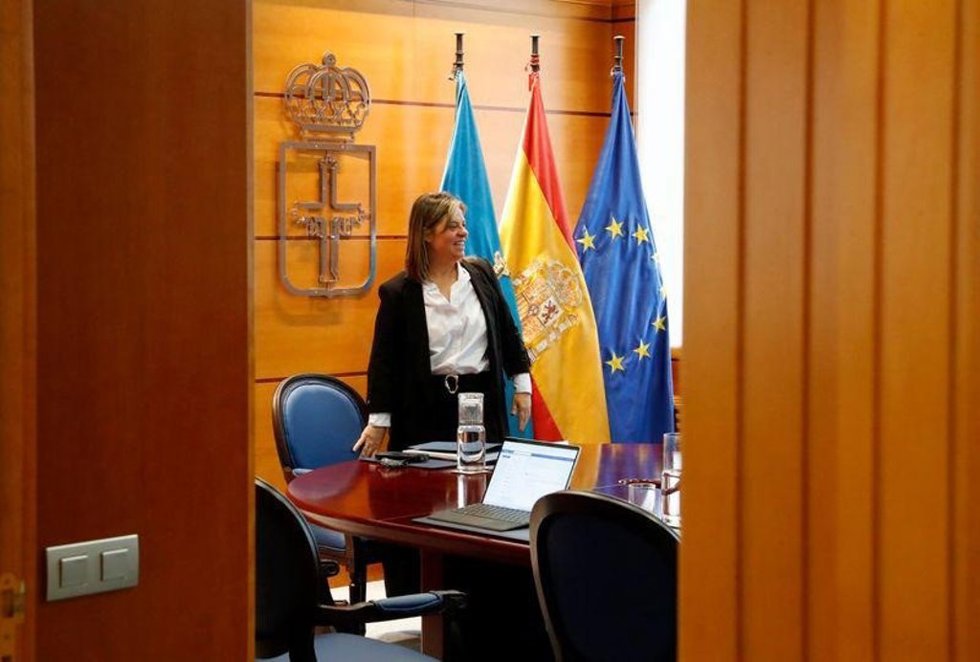La vicepresidenta del Gobierno asturiano, Gimena Llamedo, antes de la reunión del Consejo de Gobierno