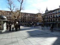 Velázquez aboga por hacer compatibles las actividades que se hacen en el Casco de Toledo con la vida de los residentes
