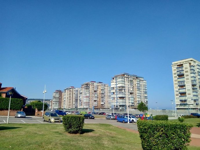 Archivo - Imagen de archivo de Salinas, en Castrillón.