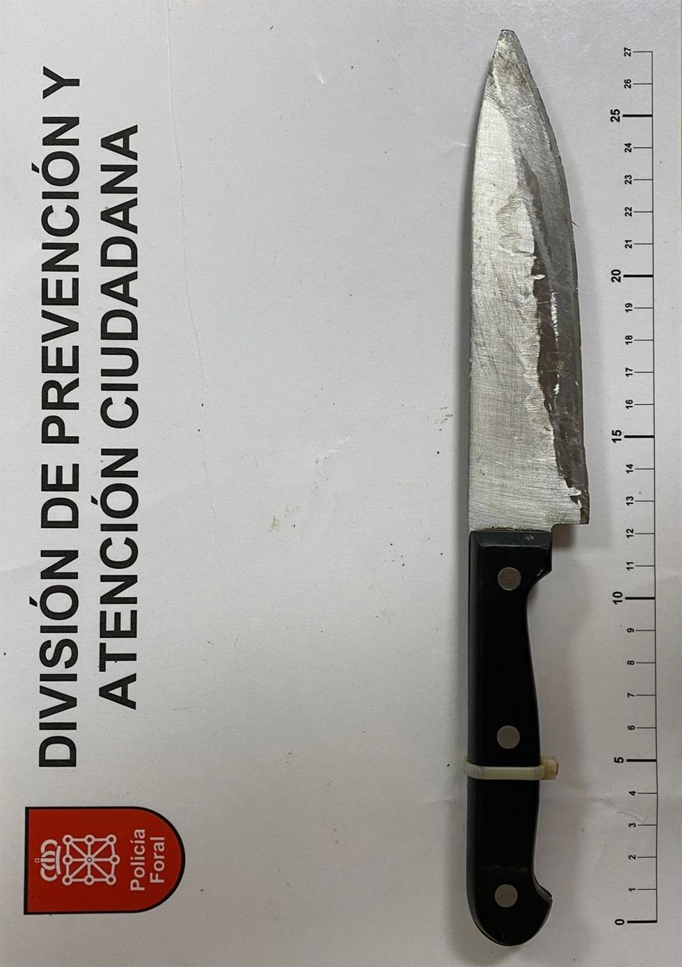Cuchillo intervenido al joven detenido en el barrio de Mendillorri