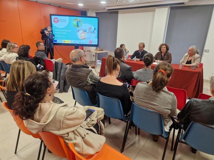 Presentación dekl proyecto piloto en Llanera de apoyo a familias vulnerables en la crianza de sus hijos.