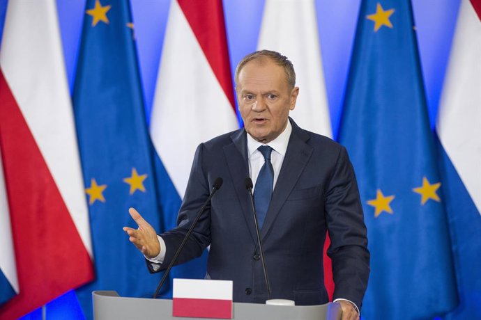 Archivo - 09 March 2026, Poland, Warsaw: Poland's Prime Minister Donald Tusk speaks during a joint press conference with Nederlands' Prime Minister Rob Jetten (not pictured) in Warsaw. Photo: Attila Husejnow/SOPA Images via ZUMA Press Wire/dpa