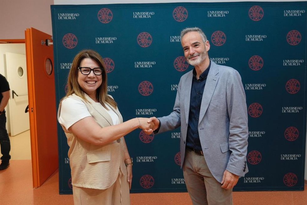 AMP.- Alicia Rubio y Samuel Baixauli disputarán la segunda vuelta de las elecciones al Rectorado de la UMU