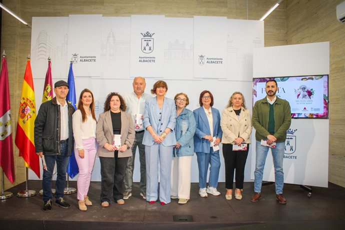 Presentación de la Fiesta de los Mayos.