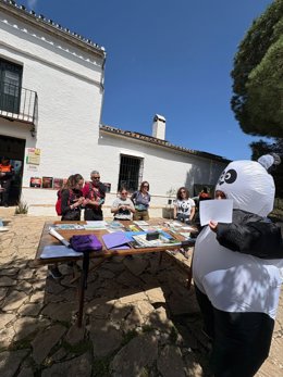 La Junta refuerza la concienciación ciudadana para prevenir incendios forestales en Málaga