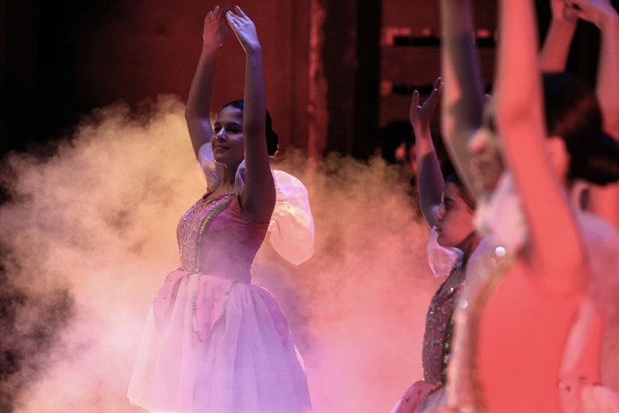 Archivo - Bailarinas de Ballet