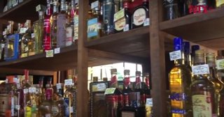 Archivo - Botellas de tequila